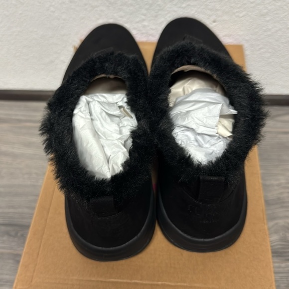 Ryka Water-Repellent Side-Zip Ankle Boots Faux Fur-Amber (WIDE) - Picture 7 of 7